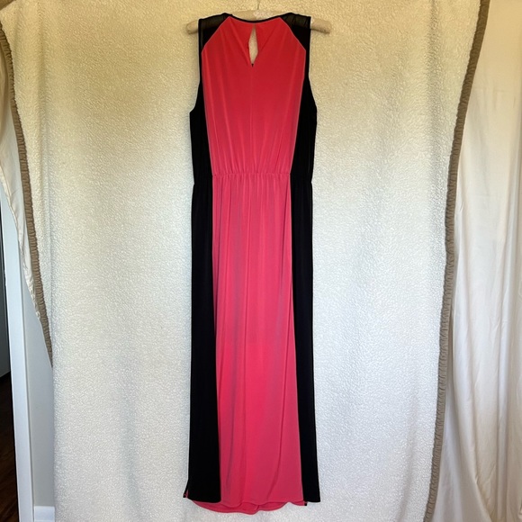 Kenneth Cole Maxi Dress - Picture 3 of 3